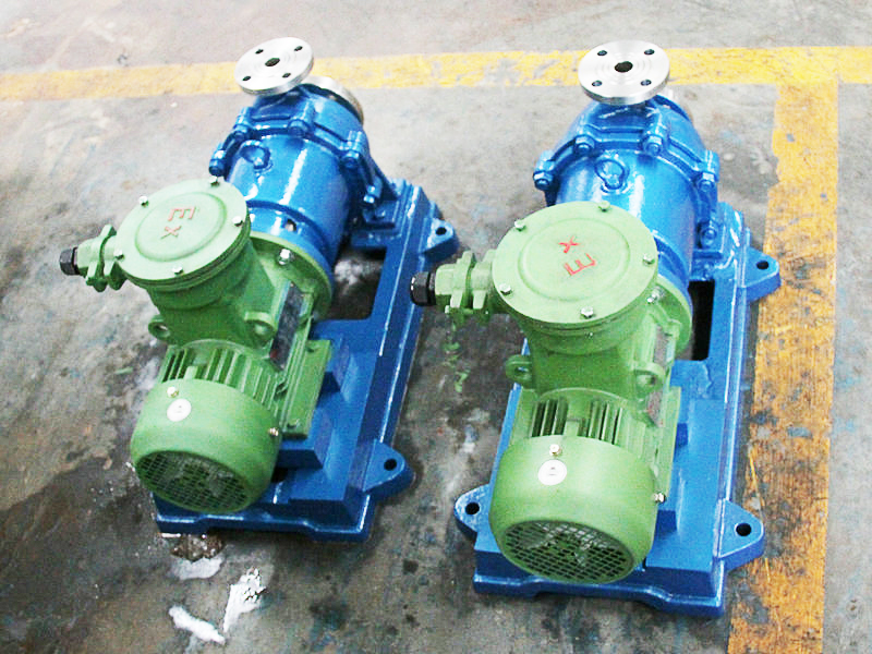 不（bú）鏽鋼磁力泵 (4)