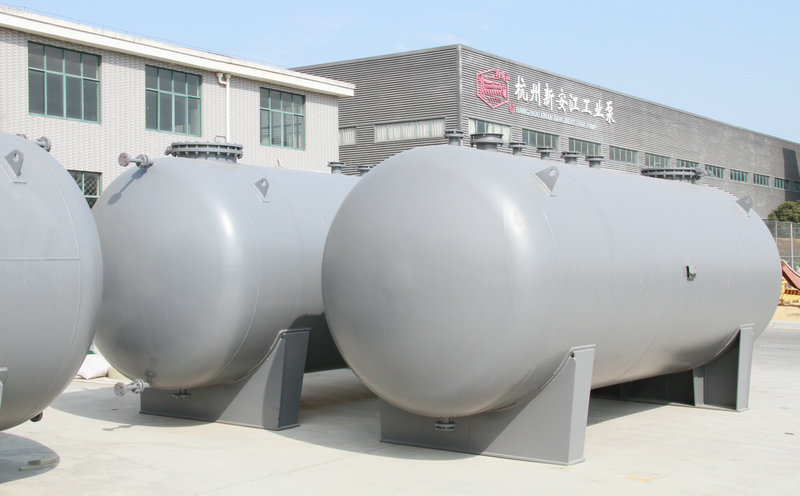 鋼（gāng）襯PE塑儲罐 